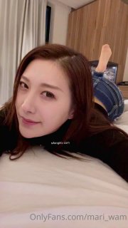 周嘉玲【约女主评论区】性感的舞蹈系学妹，粉嫩的白虎馒头逼，被插到大叫受不了